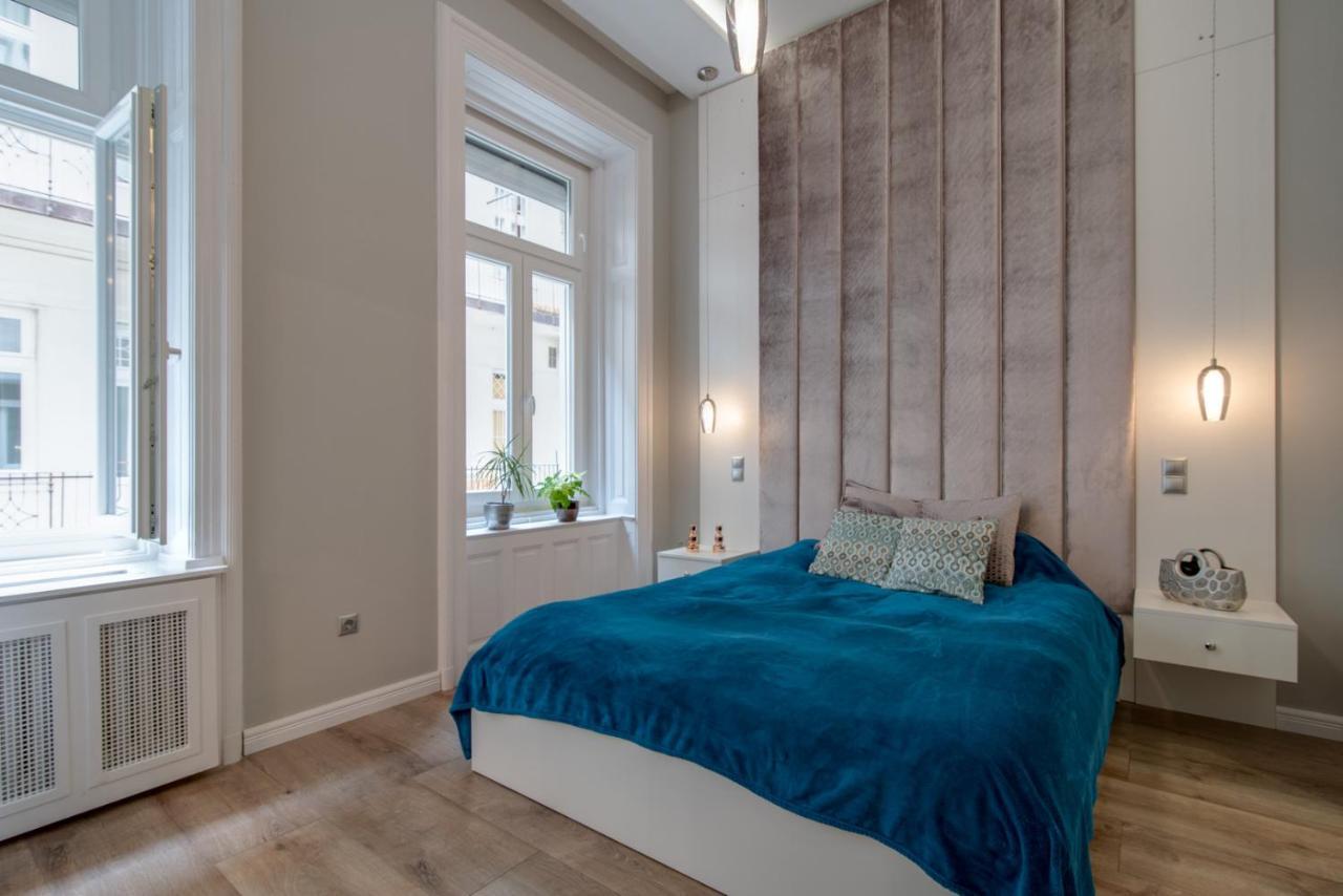 Helios Downtown Martha Leilighet Budapest Eksteriør bilde